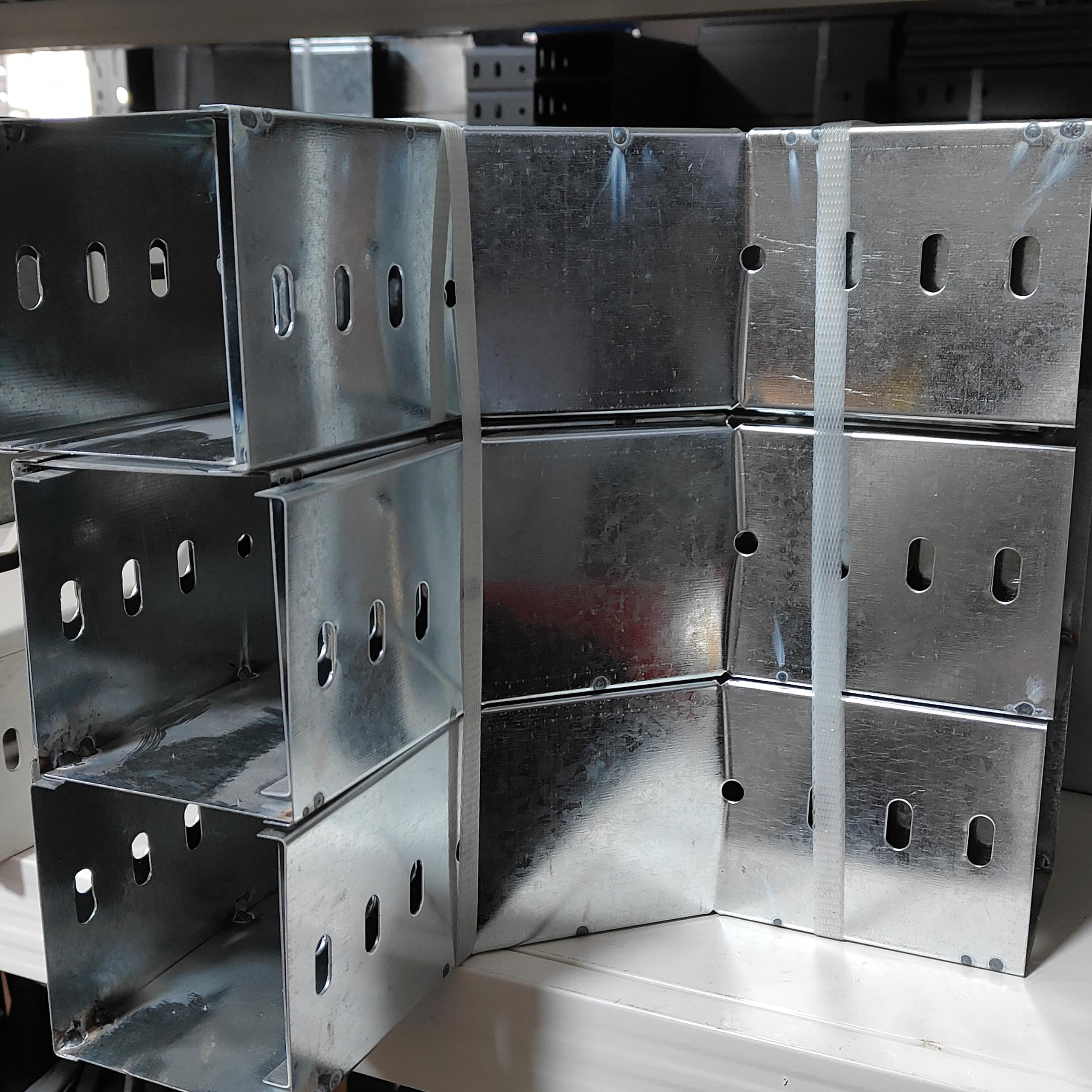 不銹鋼電纜橋架彎頭 不銹鋼電纜橋架彎頭